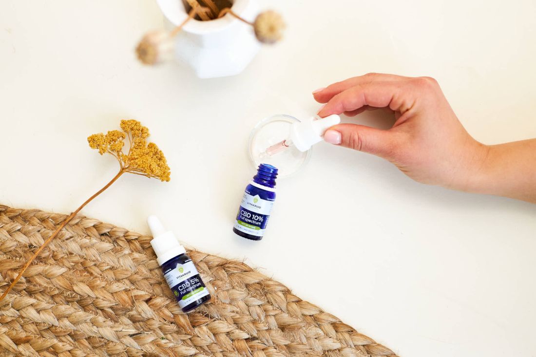CBD druppels kopen? 4 punten waar je op moet letten CBD druppels kopen? 4 punten waar je op moet letten