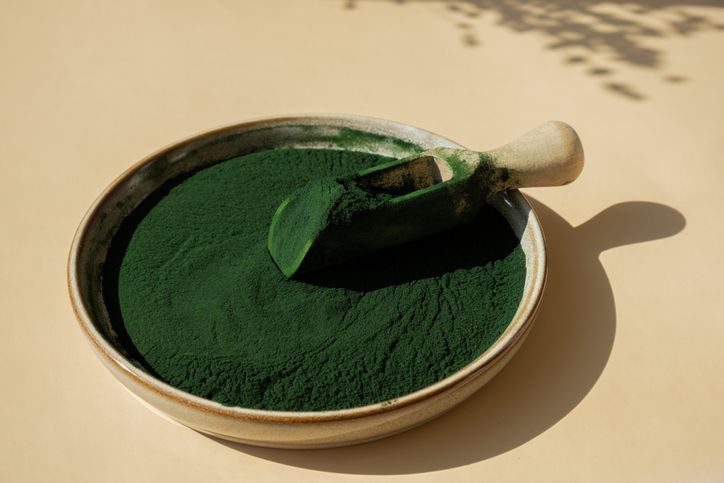 Zijn chlorella en spirulina gevaarlijk?
